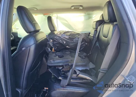 2019 Jeep Cherokee Latitude Plus from USA, damaged, VIN 1C4PJMLX0KD135597